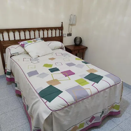 - Restaurante Vilaboa -wifi, Aparcamiento Propio- Hotel Boveda (Alava)
