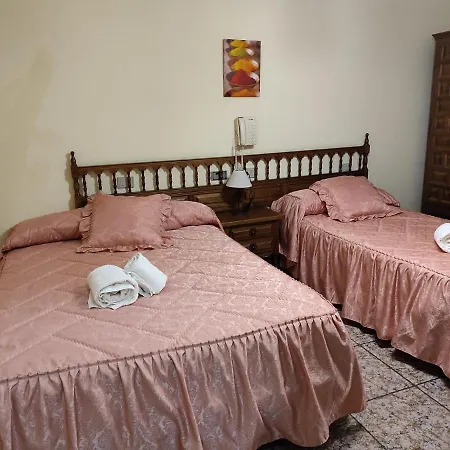 - Restaurante Vilaboa -wifi, Aparcamiento Propio- Hotel 3*