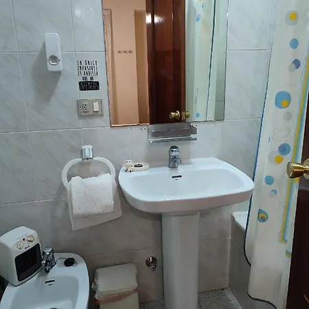 - Restaurante Vilaboa -wifi, Aparcamiento Propio- Hotel 3*