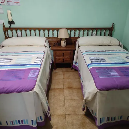 - Restaurante Vilaboa -wifi, Aparcamiento Propio- Hotel 3*
