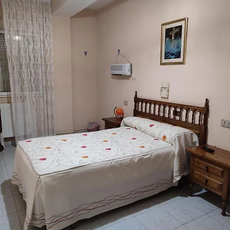 Hotel - Restaurante Vilaboa -wifi, Aparcamiento Propio-